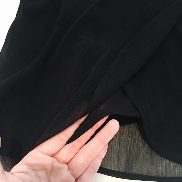 Lush Cold Shoulder Crop Top - Picture 5 of 5